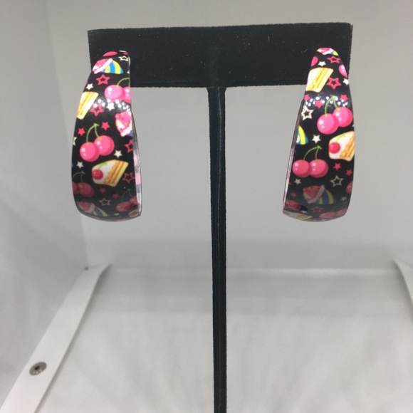 🍰 VINTAGE SWEET TREATS EARRINGS - Picture 2 of 7